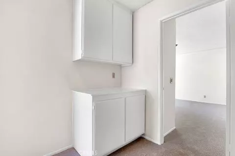 Other - 905 Thistlegate, Oak Park, CA 91377 photo 3 of 5