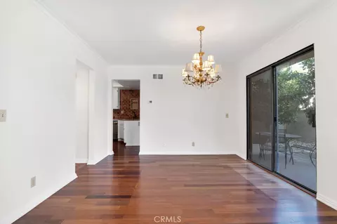 Dining - 905 Thistlegate, Oak Park, CA 91377 photo 1 of 1