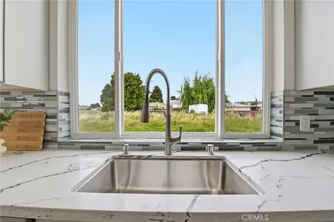 Kitchen - 609 Nomad Ct, Hayward, CA 94544 photo 3 of 3