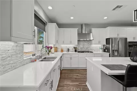 Kitchen - 232 River St, Fillmore, CA 93015 photo 2 of 2