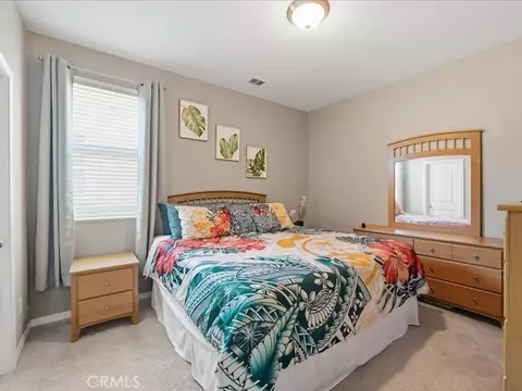 Bedroom - 27364 Ellery Pl, Saugus, CA 91350 photo 4 of 7