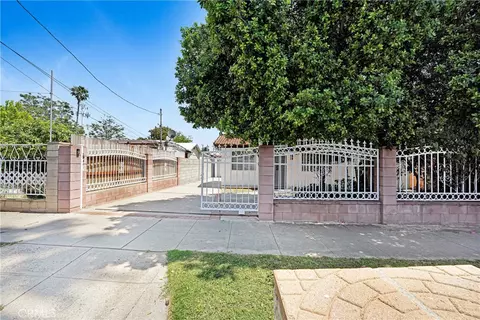 15720 Roxford St, Sylmar, CA 91342