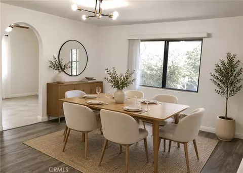 17836 Killion St #A, Encino, CA 91316