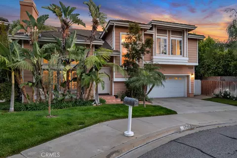 5038 Durant Ct, Oak Park, CA 91377