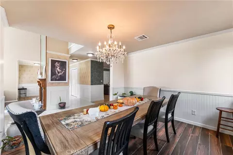 Dining - 5641 Hickory St, Palmdale, CA 93551 photo 3 of 3