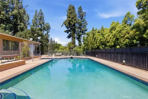 4908 Calvin Ave, Tarzana, CA 91356