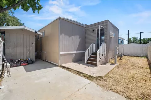 3157 E Ave I #B2, Lancaster, CA 93535 photo 5