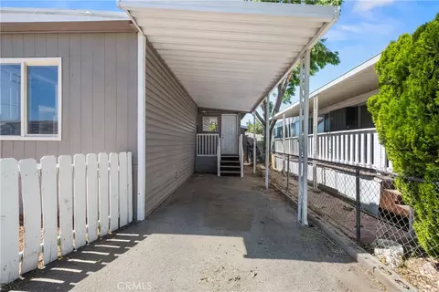 3157 E Ave I #B2, Lancaster, CA 93535 photo 2