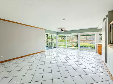 Living - 2235 Burnside, Simi Valley, CA 93065 photo 5 of 10