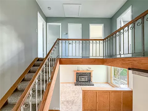 Entry Way - 2235 Burnside, Simi Valley, CA 93065 photo 4 of 5