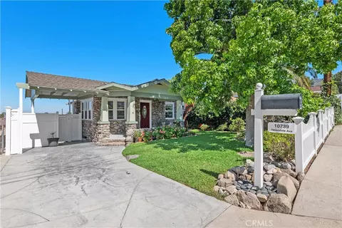 10739 Helendale, Tujunga, CA 91042