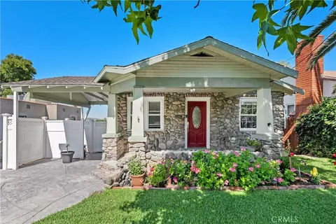 Exterior - 10739 Helendale, Tujunga, CA 91042 photo 3 of 10