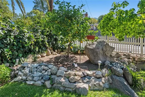 Exterior - 10739 Helendale, Tujunga, CA 91042 photo 2 of 10