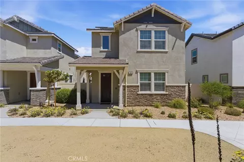246 Natural Brg, Palmdale, CA 93551