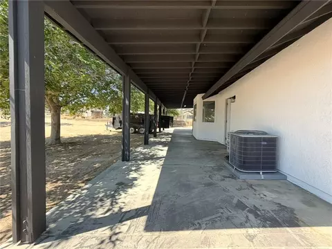 Exterior - 39125 162nd St E, Palmdale, CA 93591 photo 6 of 12