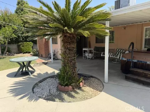 6927 Costello, Van Nuys, CA 91405