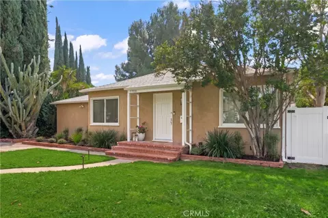 17008 Hartland St, Lake Balboa, CA 91406