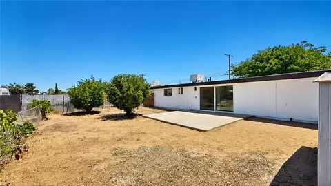 43253 6th E, Lancaster, CA 93535 photo 25
