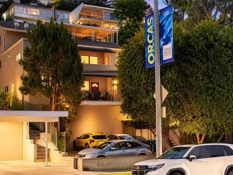 1825 N Easterly Ter, Los Angeles, CA 90026