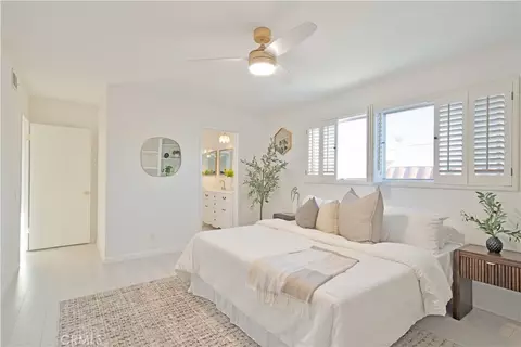 5400 Lindley Ave #322, Encino, CA 91316