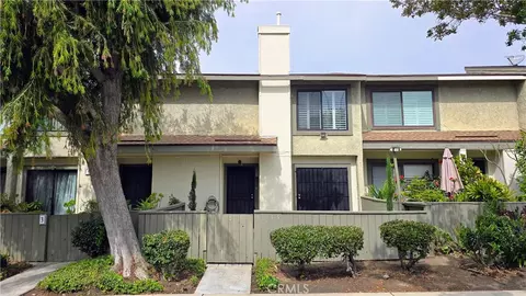 9635 Sepulveda #4, North Hills, CA 91343