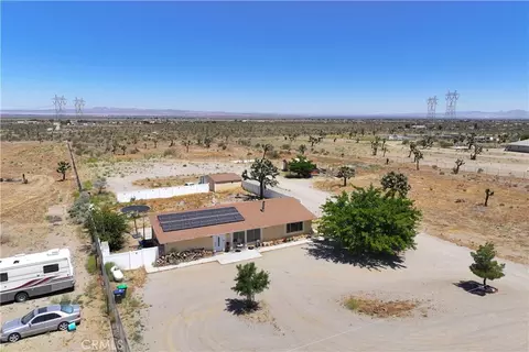 View/Area - 3104 Sacramento, Phelan, CA 92371 photo 6 of 6