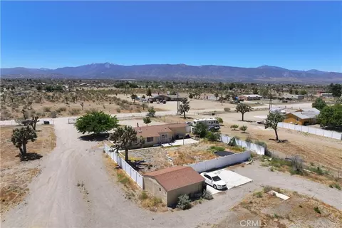 View/Area - 3104 Sacramento, Phelan, CA 92371 photo 3 of 6