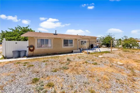 Exterior - 3104 Sacramento, Phelan, CA 92371 photo 5 of 9