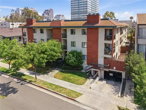 330 Burchett St #206, Glendale, CA 91203