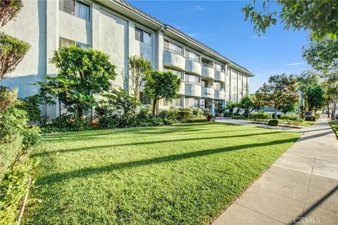 Exterior - 972 E California #304, Pasadena, CA 91106 photo 3 of 6