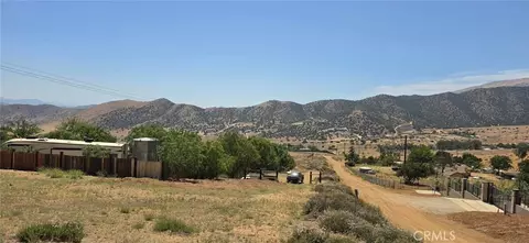 31 Stwmayme, Acton, CA 93510 photo 5