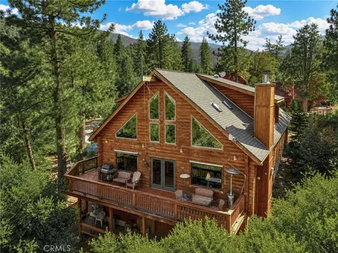 15817 Edgewood Way, Pine Mountain Club, CA 93222