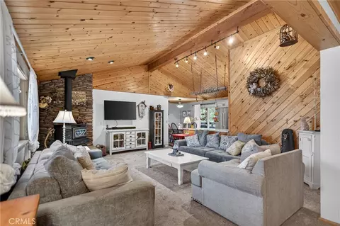 1900 Teton Way, Pine Mountain Club, CA 93222