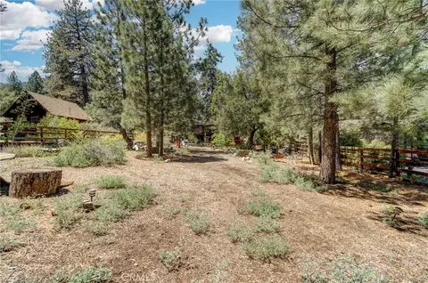 1827 Matterhorn Dr, Pine Mountain Club, CA 93222