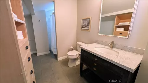 Bath - 3554 Sunset, Oxnard, CA 93035 photo 3 of 4
