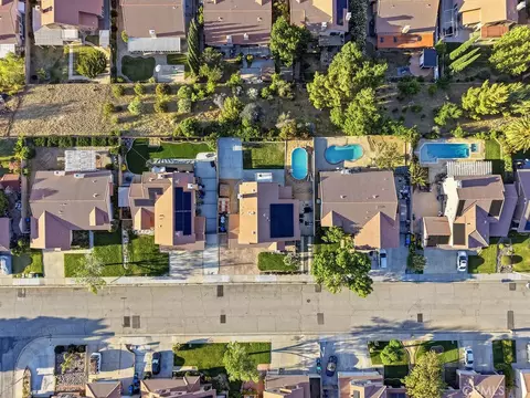 View/Area - 4621 Brisa, Palmdale, CA 93551 photo 4 of 7