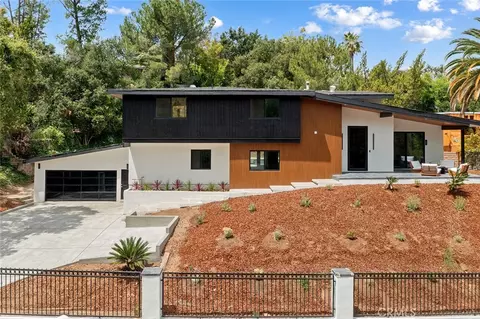 4041 Vanalden Ave, Tarzana, CA 91356