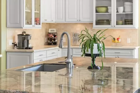Kitchen - 1925 El Dorado, Acton, CA 93510 photo 3 of 5