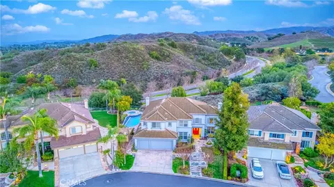View/Area - 260 Heath Meadow Ct, Simi Valley, CA 93065 photo 3 of 6