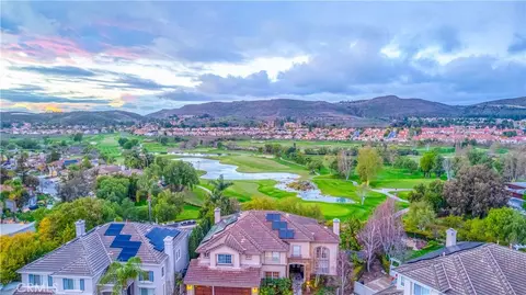 View/Area - 260 Heath Meadow Ct, Simi Valley, CA 93065 photo 4 of 6