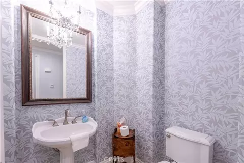 Bath - 260 Heath Meadow Ct, Simi Valley, CA 93065 photo 1 of 6