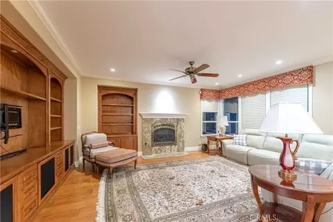 Living - 260 Heath Meadow Ct, Simi Valley, CA 93065 photo 2 of 2
