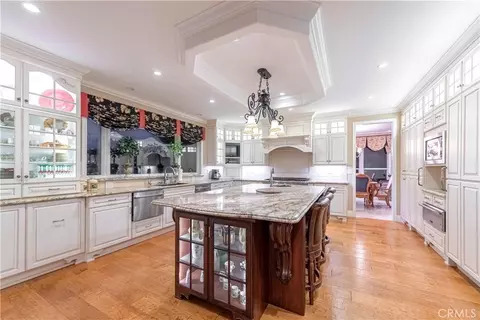 Kitchen - 260 Heath Meadow Ct, Simi Valley, CA 93065 photo 1 of 3
