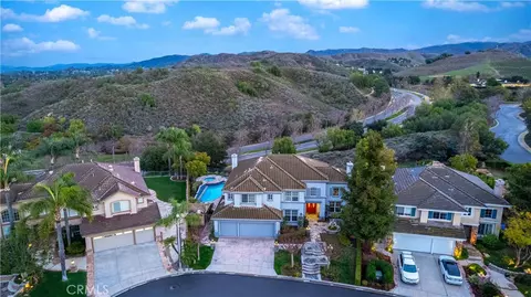 View/Area - 260 Heath Meadow Ct, Simi Valley, CA 93065 photo 1 of 6