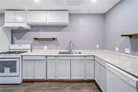 Kitchen - 44937 E 5th St, Lancaster, CA 93535 photo 1 of 3