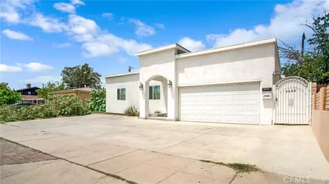 7945 Woodman Ave, Panorama City, CA 91402