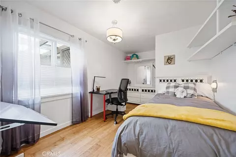 Bedroom - 3427 Encinal St, La Crescenta, CA 91214 photo 1 of 4