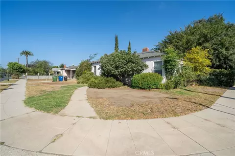 14005 Victory Blvd, Van Nuys, CA 91401 photo 16