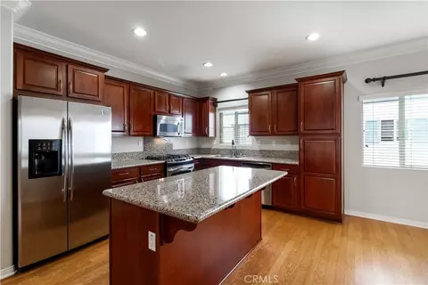 9301 Shirley #16, Northridge, CA 91324