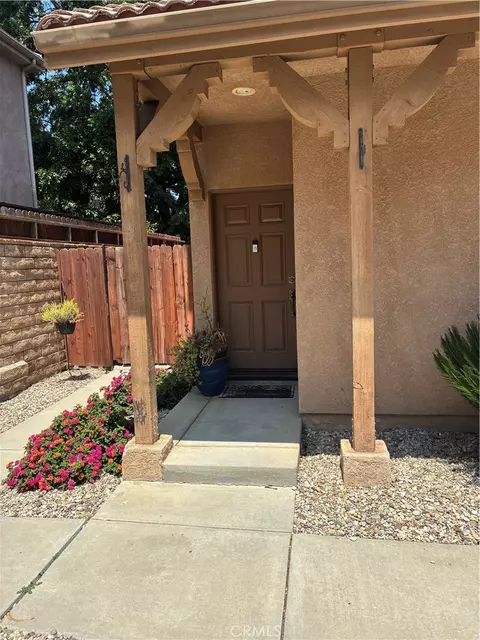 12724 Palm Ct, Sylmar, CA 91342